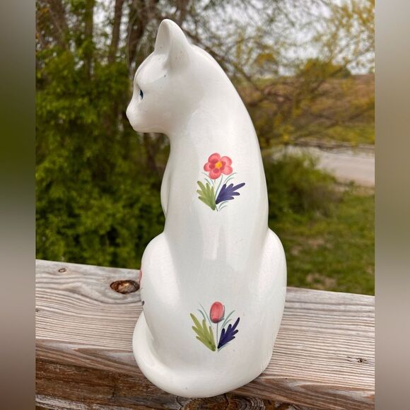 Vintage White Elpa Alcobaca Collectible Ceramic Cat Figurines - Picture 2 of 9